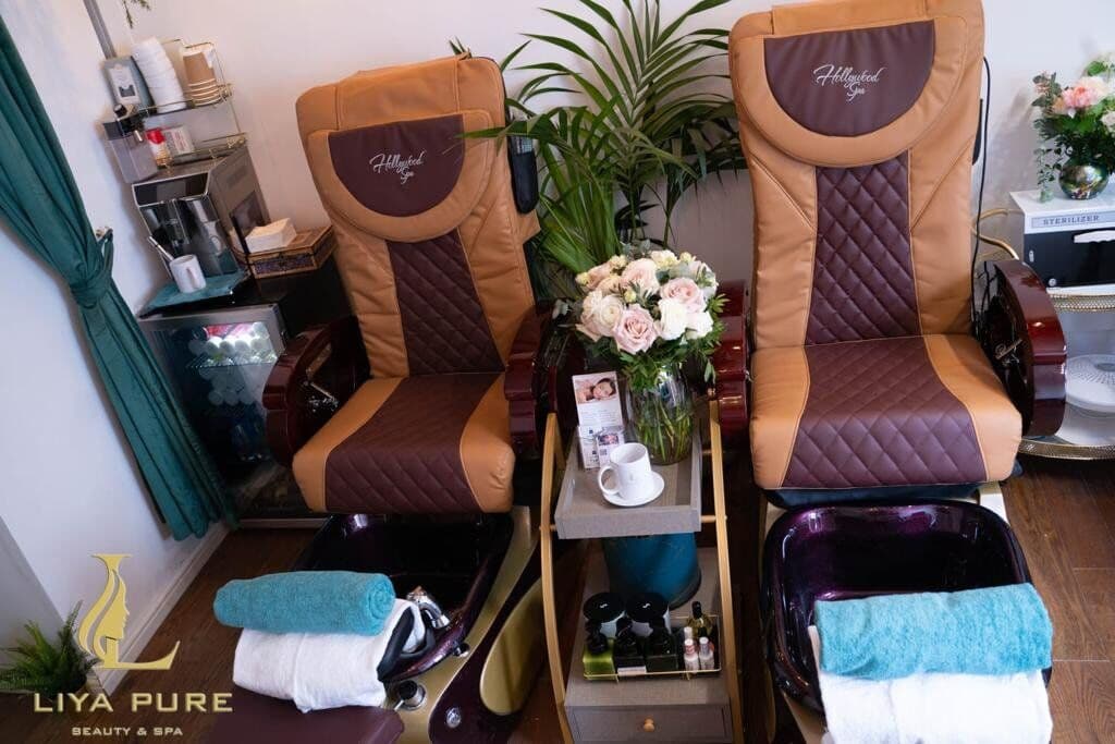 The relaxing lounge